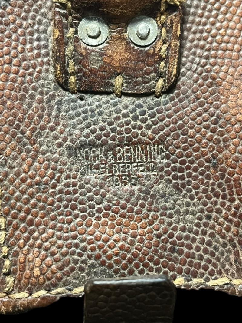 WW2 GERMAN LUFTWAFFE BROWN K98 AMMO POUCH — image 4