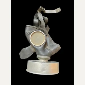 WW2 GERMAN GAS MASK