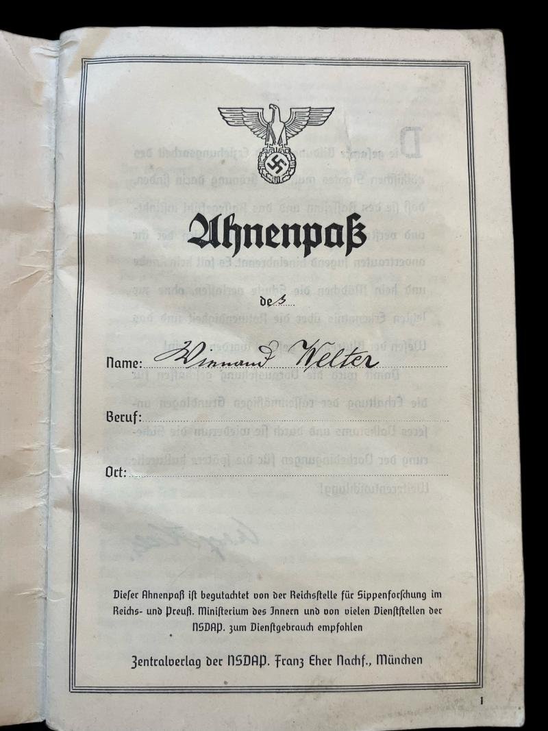 (Was £27.50) WW2 GERMAN AHNENPASS 'ANCESTRAL' PASSPORT — image 2