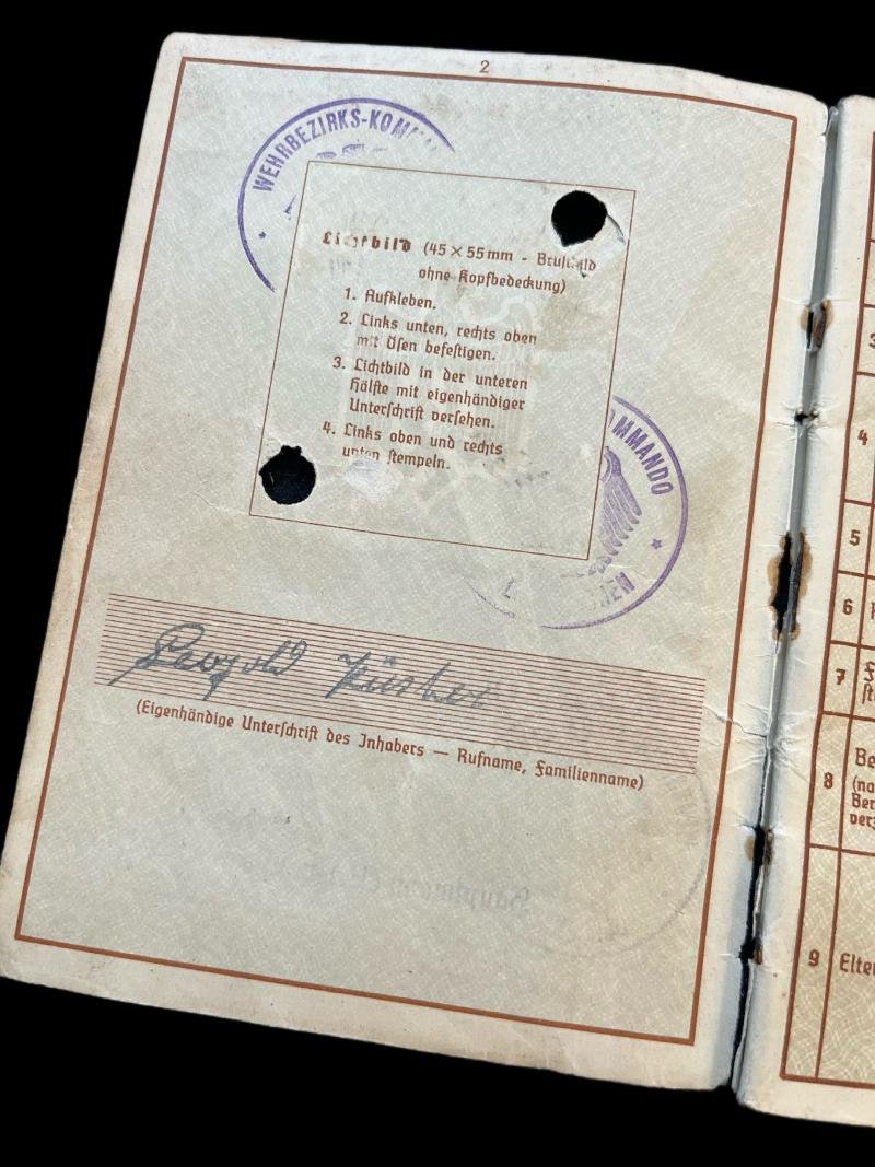 (Was £7.50) 1936 DATED DEUTSCHES REICH ARBEITSBUCH — image 2