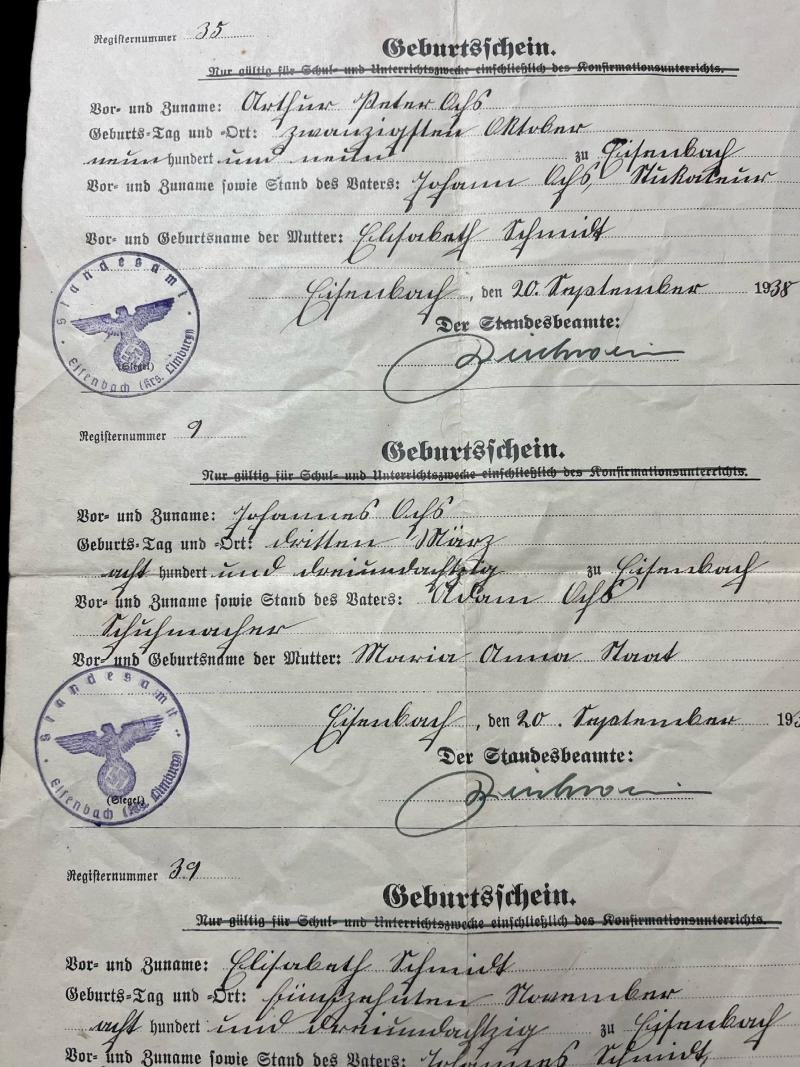 WW2 GERMAN BIRTH CERTIFICATE DOCUMENT — image 2