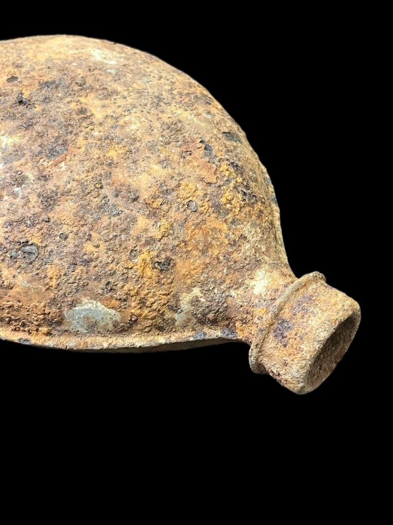 RELIC WW1 GERMAN WATER BOTTLE — image 2