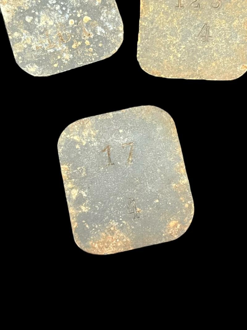 WW2 GERMAN WORKERS/MINERS TAG (ONE ONLY) — image 4