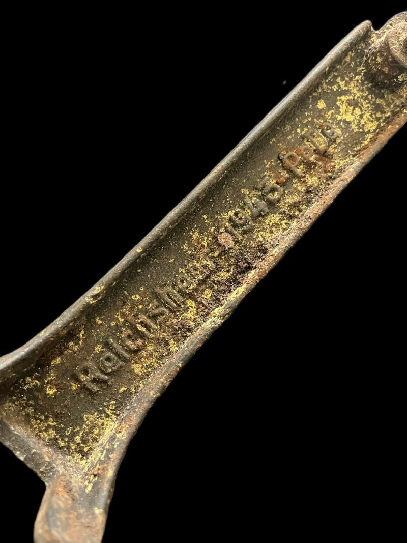 (Was £40) 1943 DATED WW2 GERMAN FIELD KITCHEN CAN OPENER — image 2