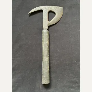 (Was £75) WW2 BRITISH AIR MINISTRY ESCAPE AXE