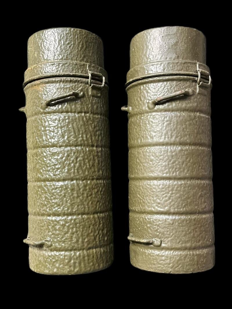 GERMAN BUNDESWEHR M58 GAS MASK TIN — image 2