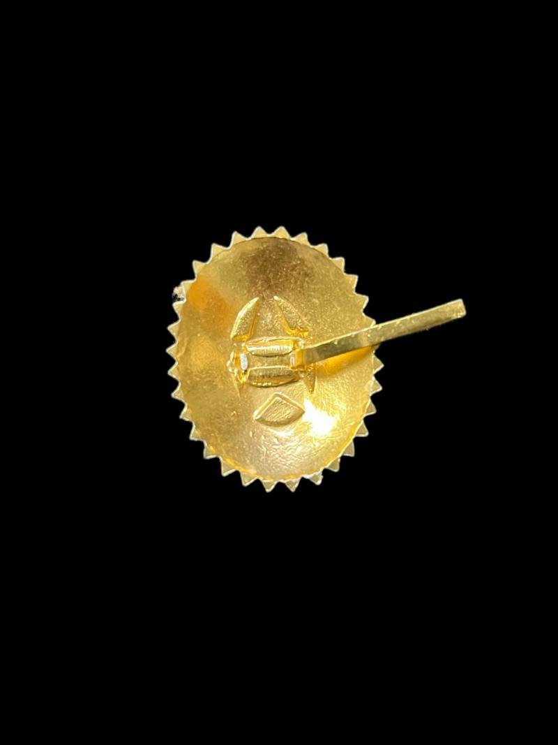 SOVIET ARMY BADGE — image 2