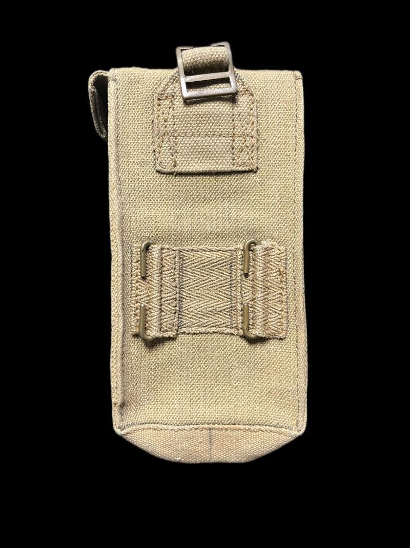BRITISH AMMUNITION POUCH — image 2