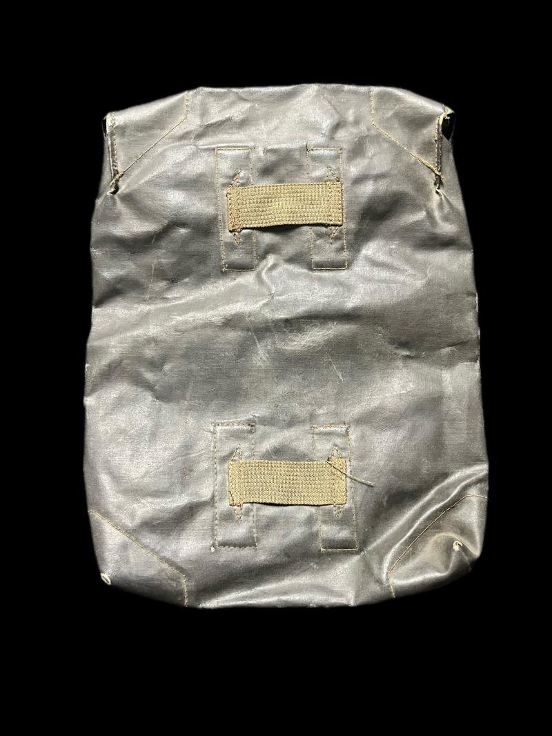 WW2 GERMAN EARLY RUBBERIZED GAS CAPE BAG — image 3