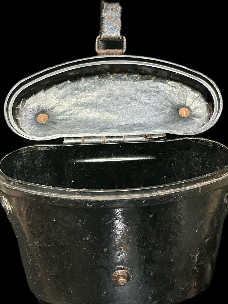 WW2 GERMAN 6X30 BINOCULARS IN A BAKELITE CASE — image 8