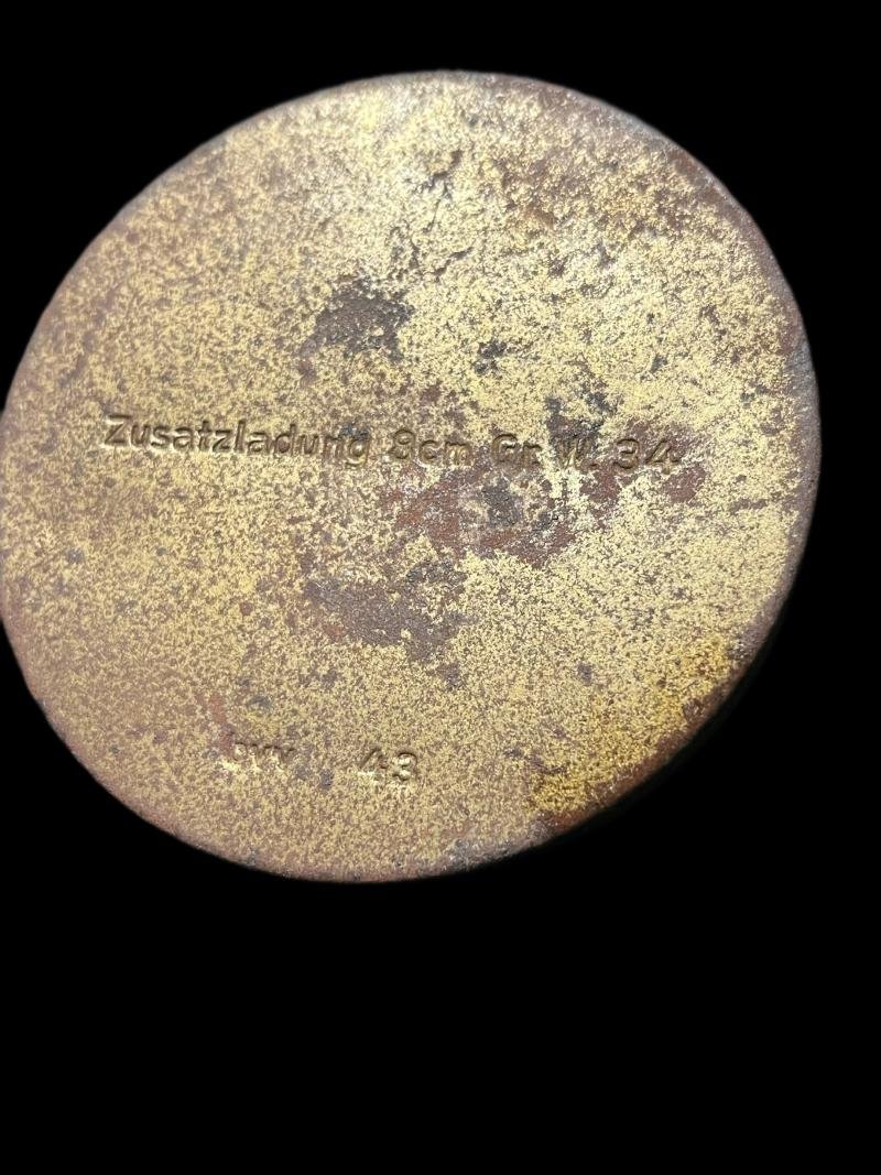 WW2 GERMAN ZUSATZLADUNG 8CM GR.W.34 POWDER CONTAINER — image 2
