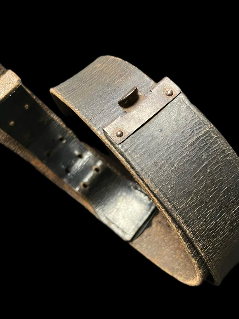WW2 GERMAN LEATHER PARADE BELT — image 2