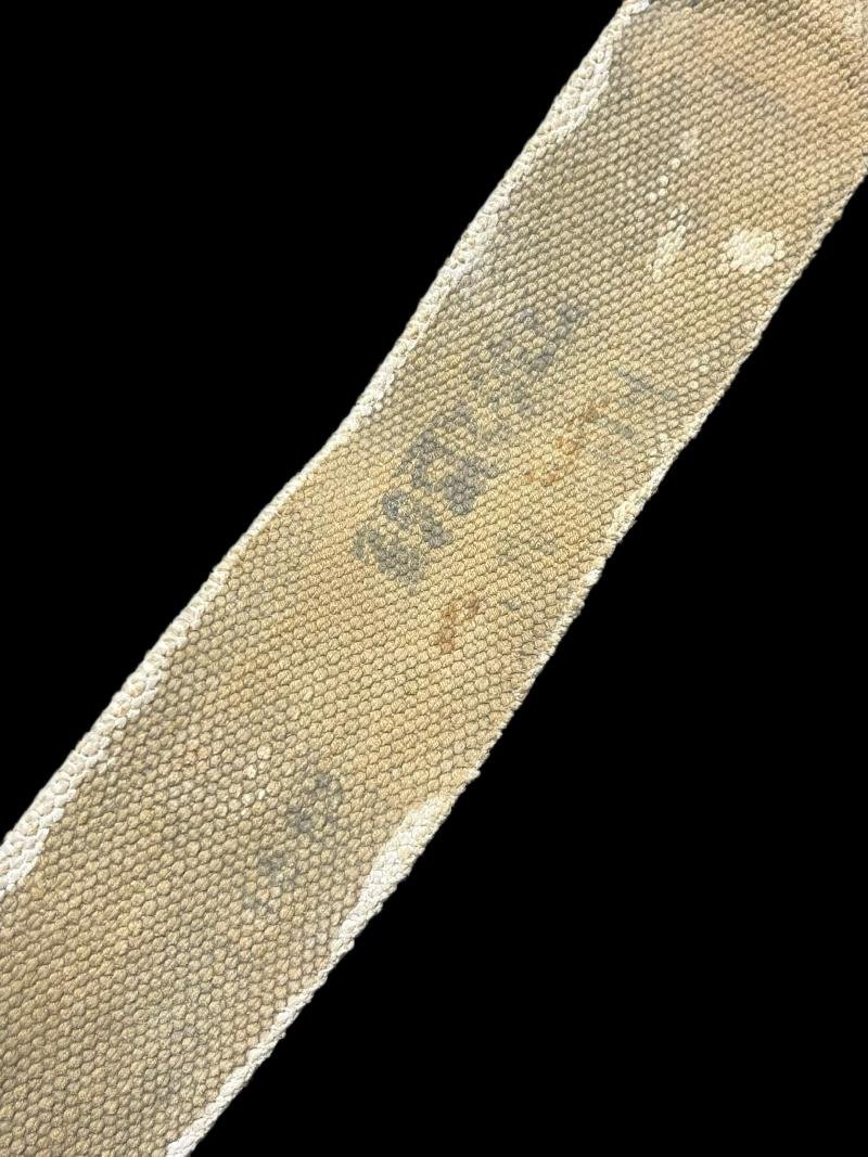 37 PATTERN WHITE CROSS STRAP — image 3