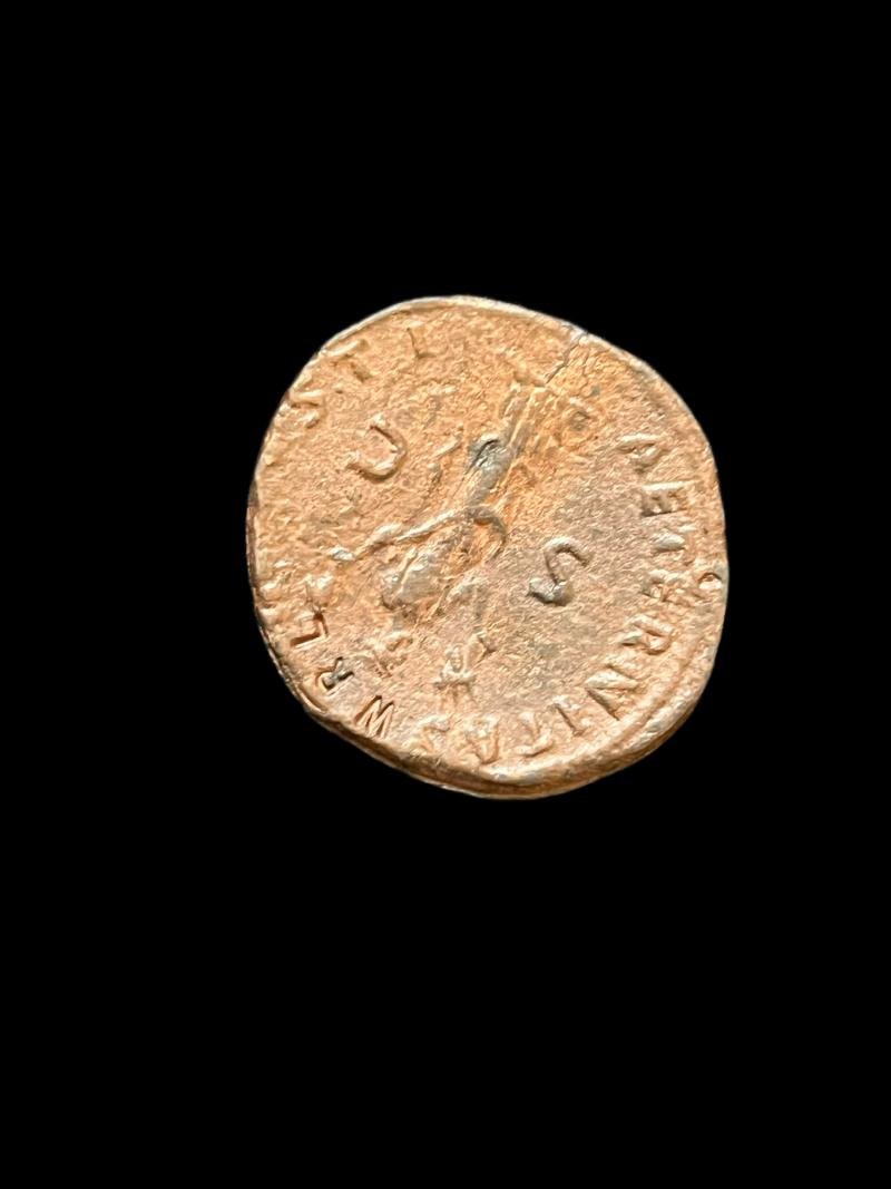 REPRODUCTION ROMAN COIN — image 2