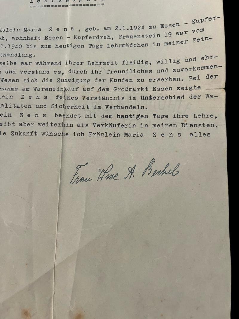 WW2 GERMAN APPRENTICESHIP CERTIFICATE — image 2