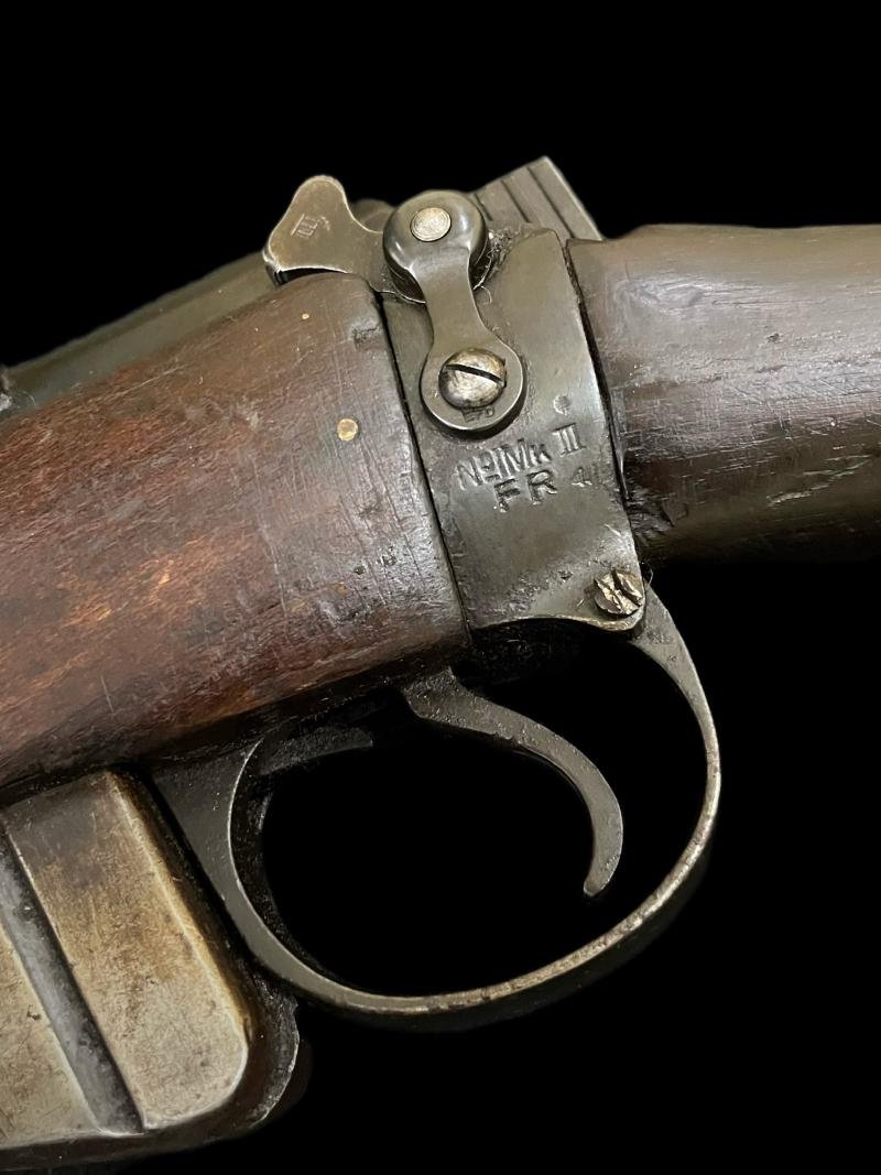 DEACTIVATED WW2 ISHAPORE SMLE NO.1 MK.III RIFLE (UK DEACTIVATION) — image 7