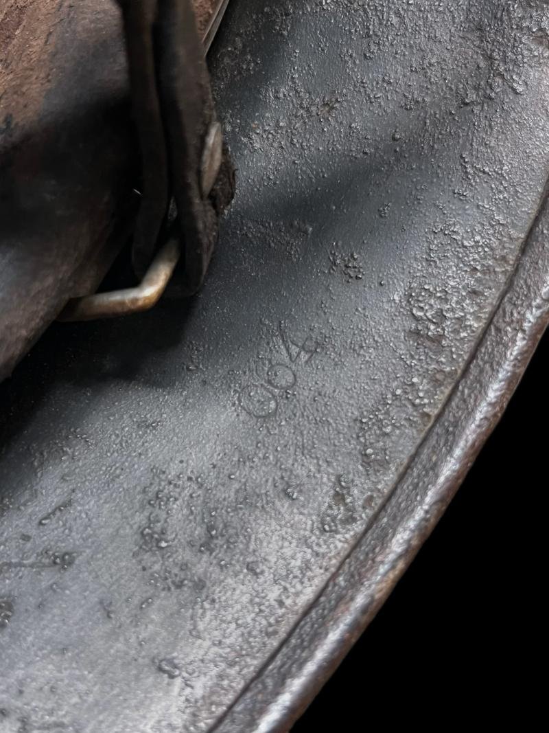 WW2 GERMAN M40 Q64 SINGLE DECAL HELMET (384TH DIVISION, FOUND IN VOLGOGRAD/STALINGRAD) — image 7