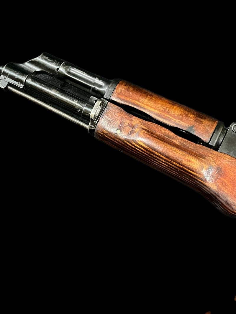 DEACTIVATED RUSSIAN AKMS ASSAULT RIFLE (UK DEACTIVATION) — image 9