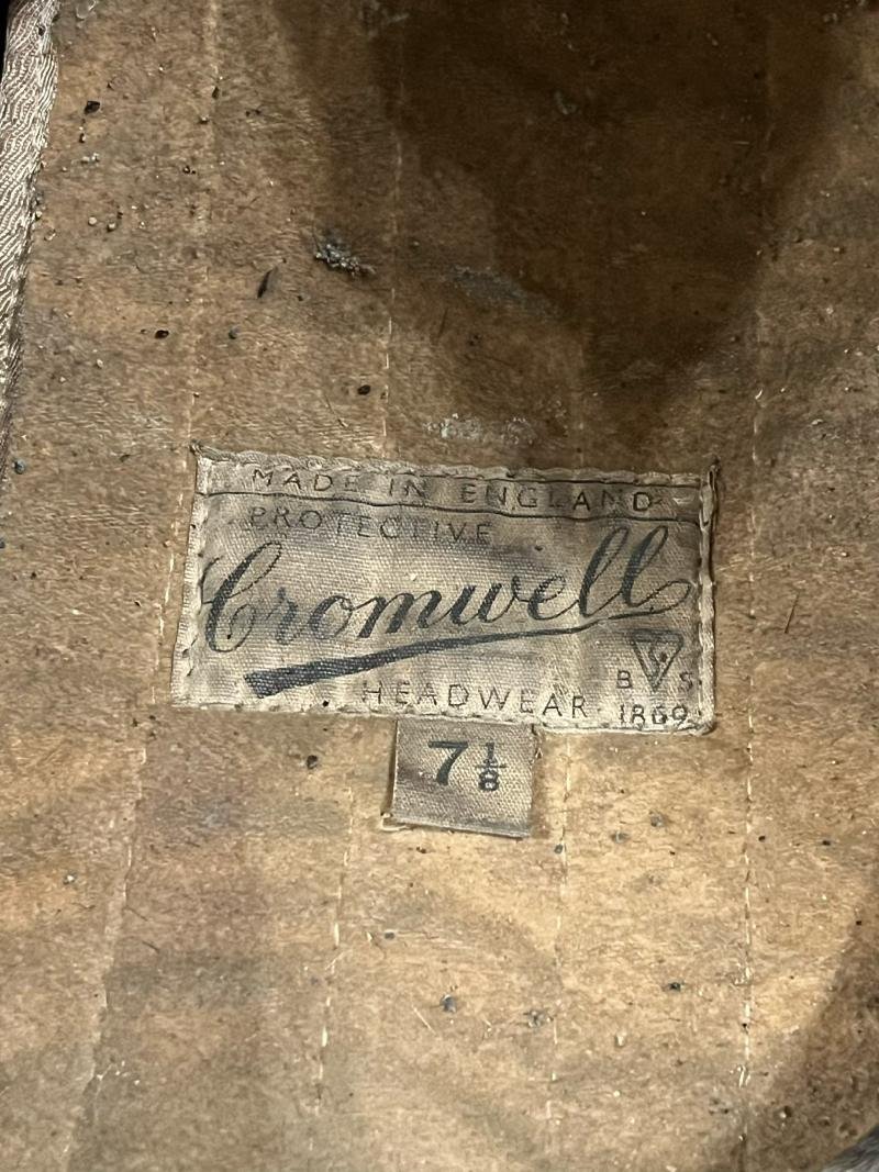 CROMWELL PROTECTOR MOTORCYCLE HELMET — image 6