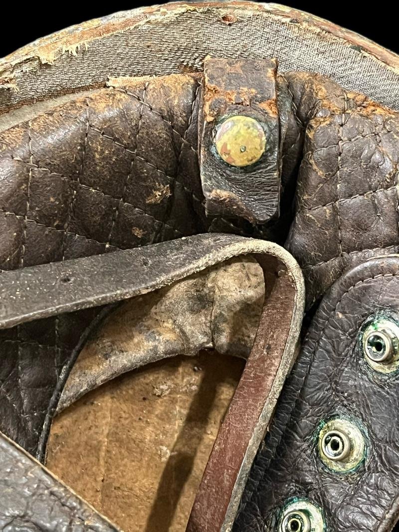 CROMWELL PROTECTOR MOTORCYCLE HELMET — image 7