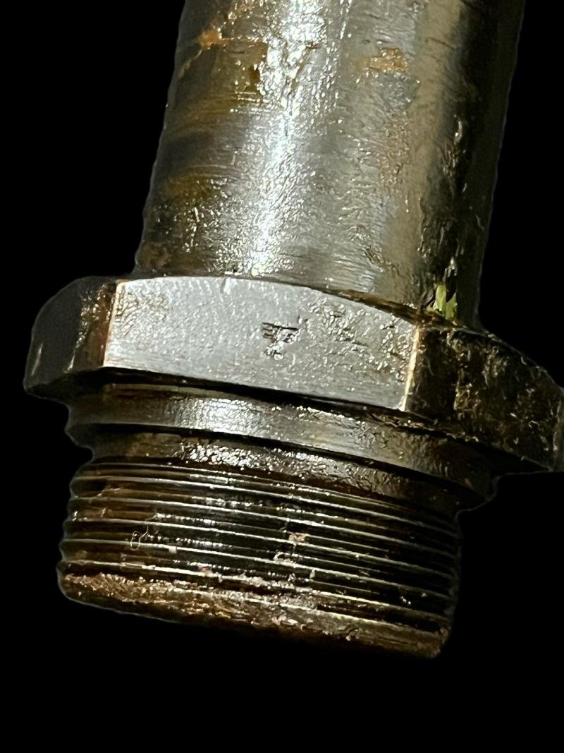 WW2 GERMAN MG15 FLASH HIDER IN ORIGINAL STEEL CASE — image 3