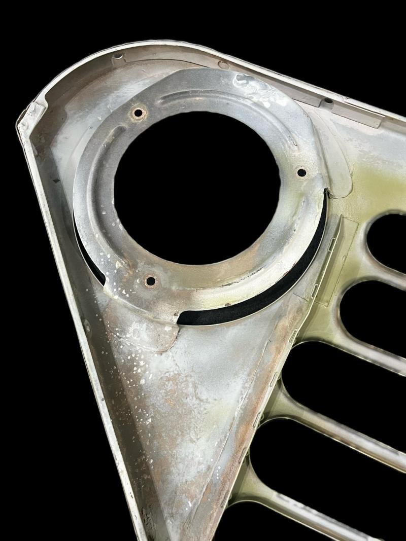 FORD MUTT M151 FRONT GRILL — image 5