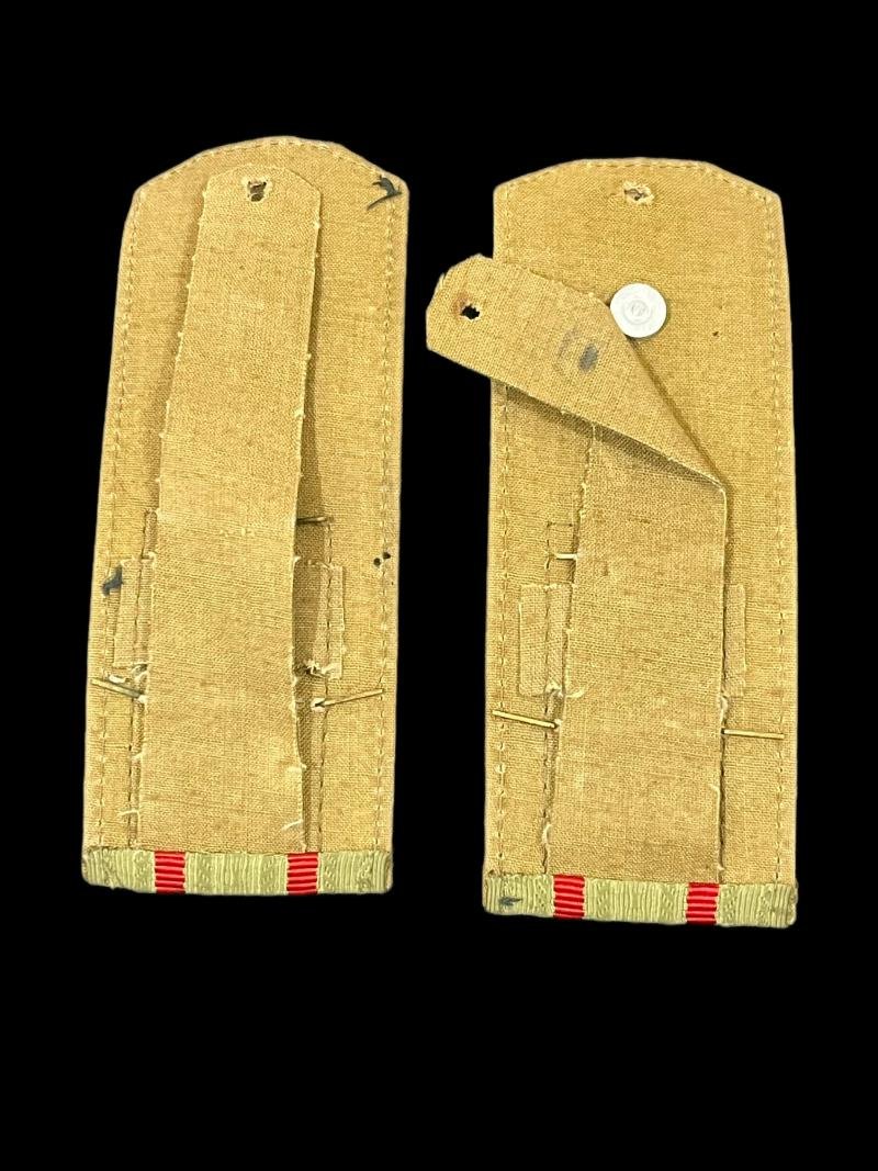 SOVIET ARMY SHOULDER BOARDS — image 2