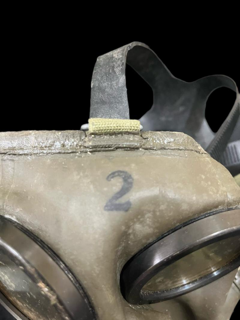 GERMAN DRAEGER GM54 GAS MASK — image 3