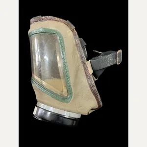 GERMAN DR HUGO STOLZENBERG GAS MASK