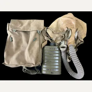 CZECH HEAD INJURY GAS MASK WITH FILTER AND BAG