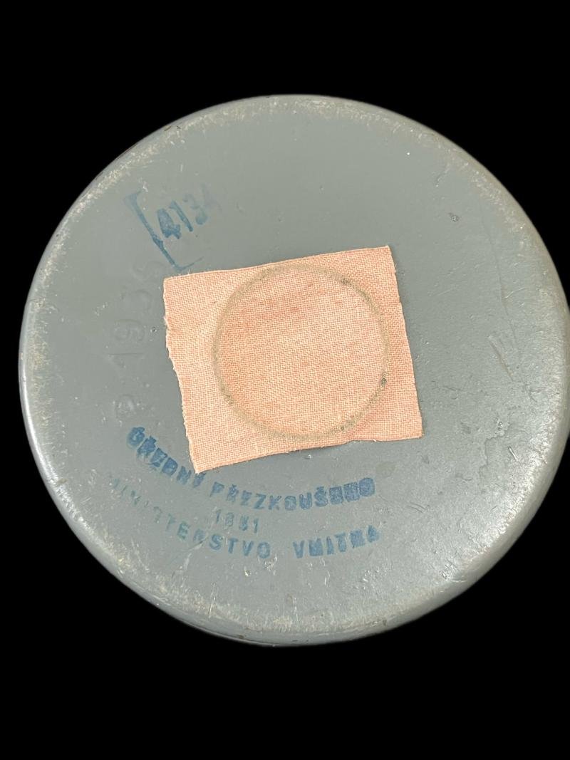 CZECH CHEMA GAS MASK WITH FILTER AND TIN — image 4