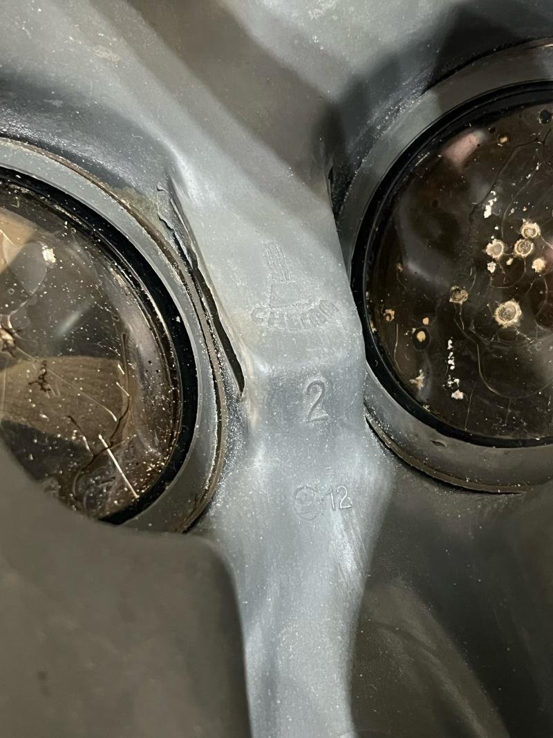 CZECH CHEMA GAS MASK WITH FILTER AND TIN — image 7