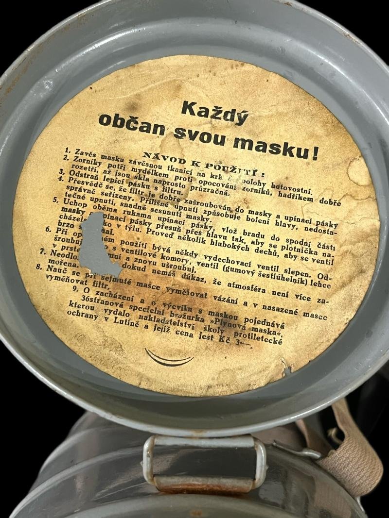 CZECH CHEMA GAS MASK WITH FILTER AND TIN — image 9