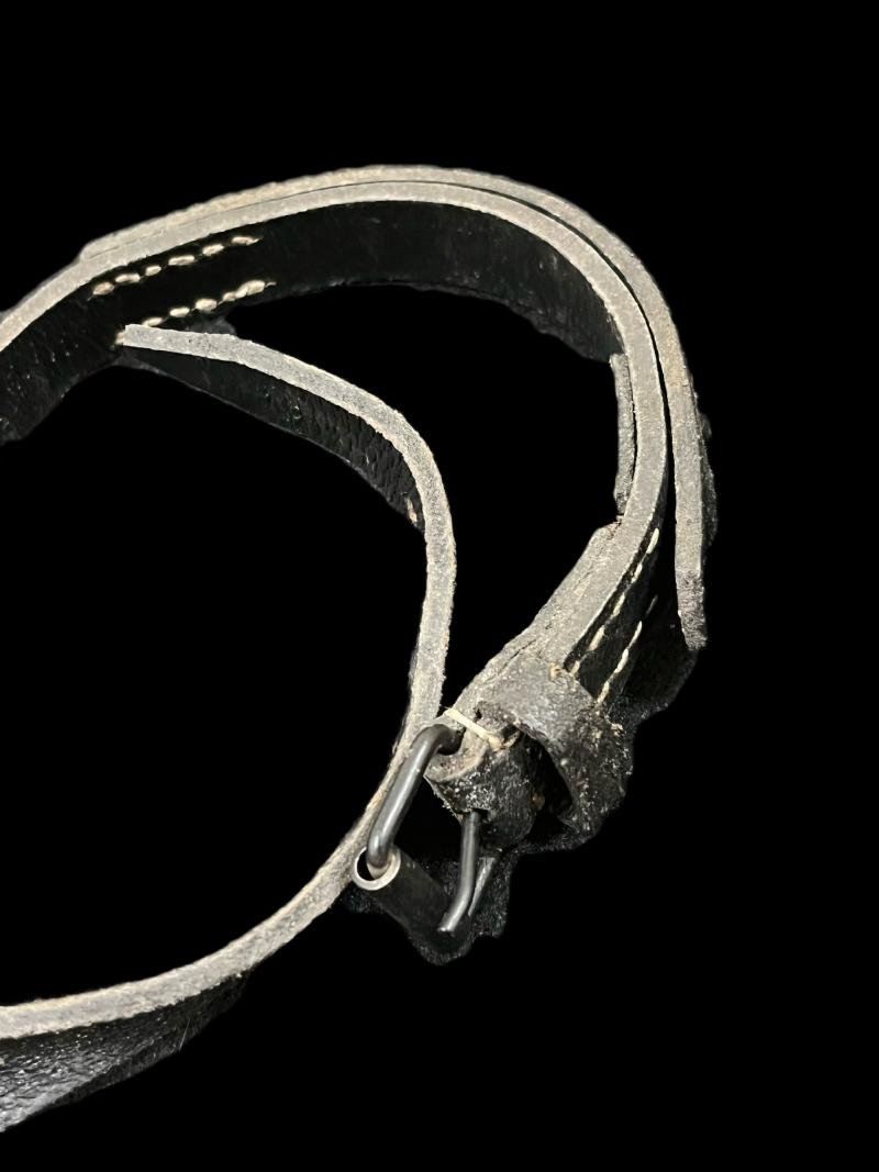 REPRODUCTION WW2 GERMAN FIELD STRAP — image 2