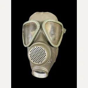 GERMAN AUER M65 GAS MASK