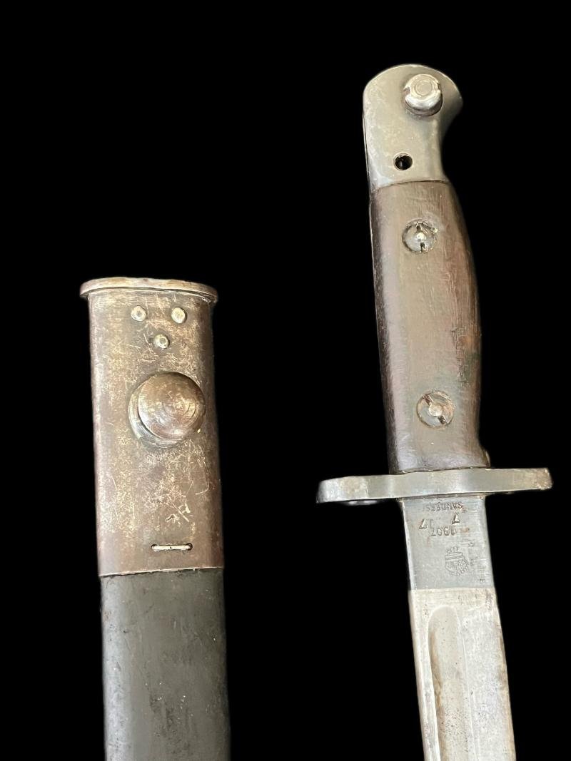 WW1 1907 PATTERN 1917 DATED SANDERSON SMLE BAYONET — image 2