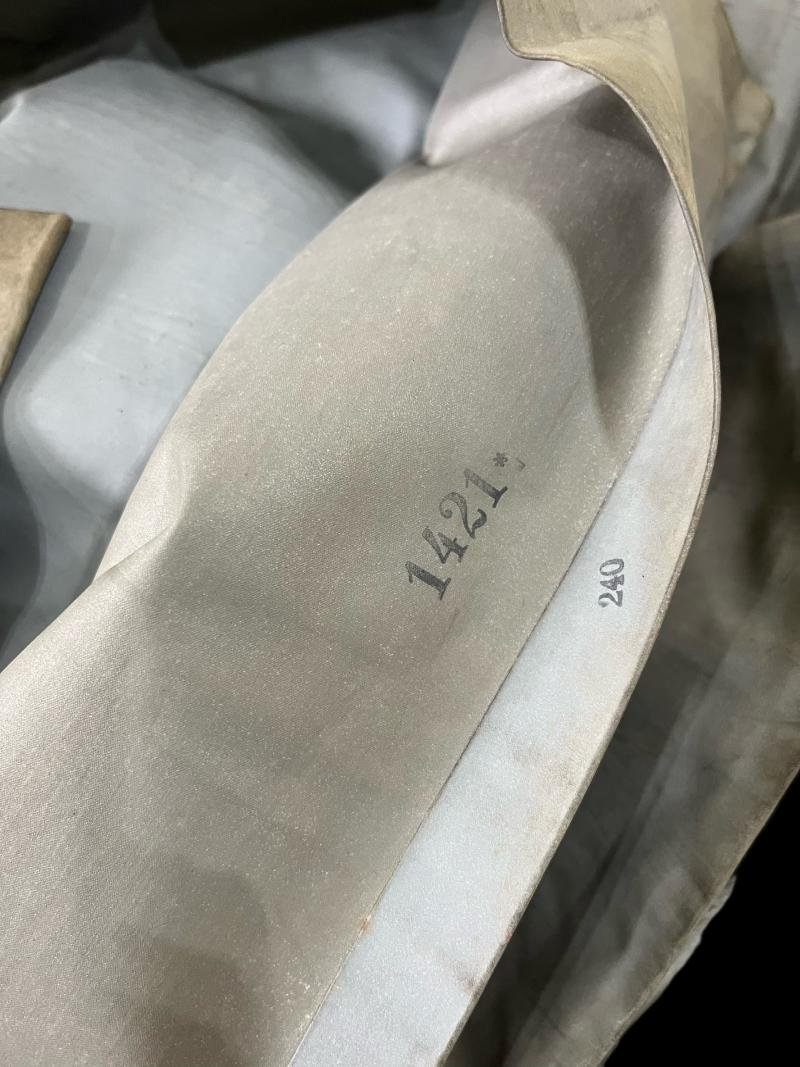 RARE 1950'S CZECH BABY GAS MASK — image 5