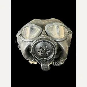 WW2 US U DIAPHRAGM GAS MASK