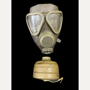 GERMAN AUER M65 GAS MASK AND FILTER