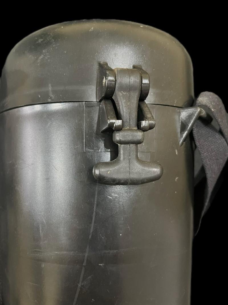 GERMAN AUER MSA 3S GAS MASK WITH FILTER AND CASE — image 6