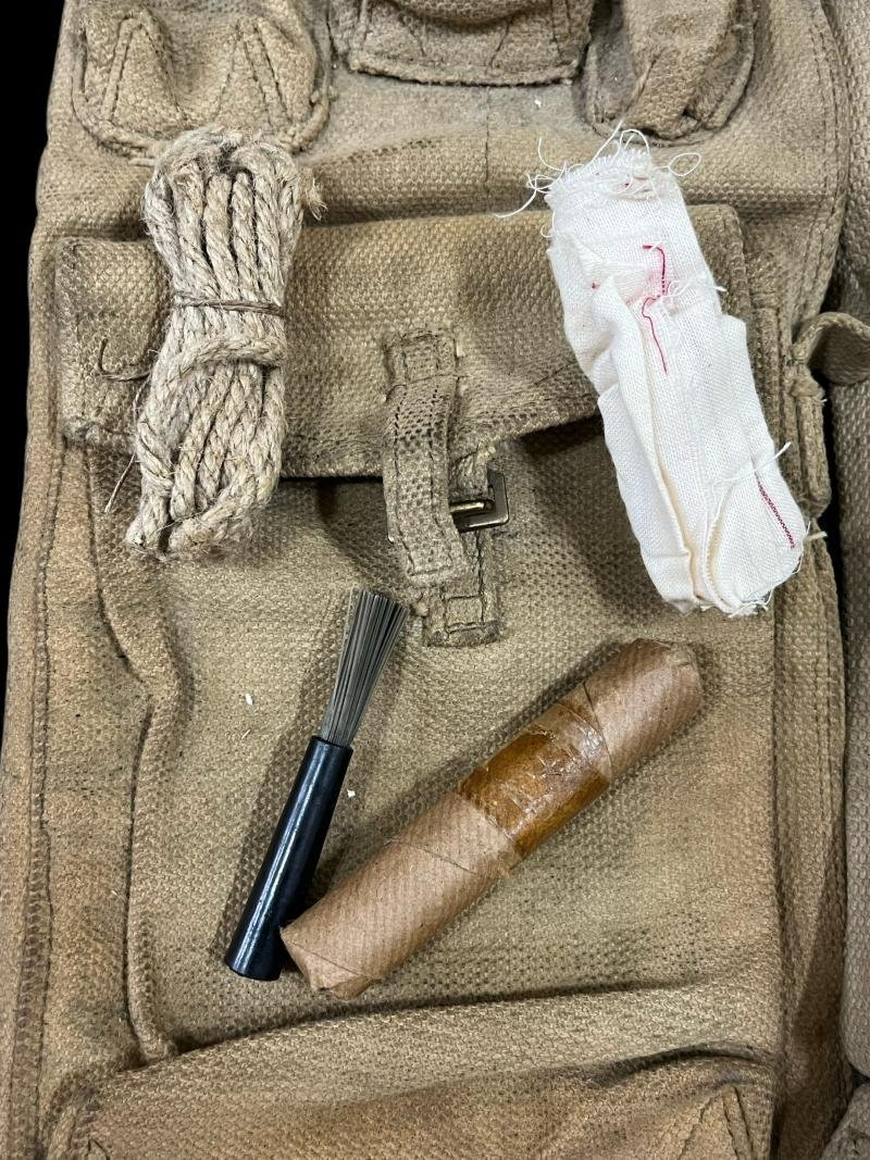 WW2 BRITISH BREN SPARE BARREL BAG WITH ACCESSORIES — image 2