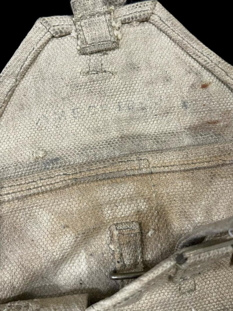 WW2 BRITISH BREN SPARE BARREL BAG WITH ACCESSORIES — image 4