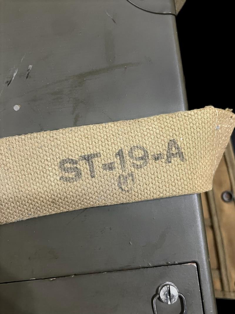 WW2 U.S SIGNAL CORPS FREQUENCY METER BC-221-AF — image 8