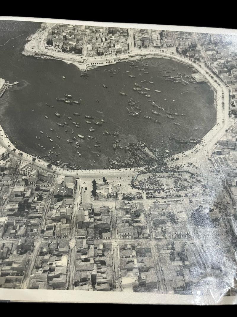 BRITISH TROOPS DISEMBARK AT PIRAEUS — image 2