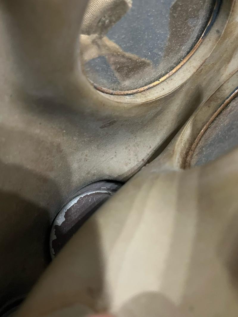 WW2 ITALIAN T.35 GAS MASK WITH FILTER AND BAG — image 5