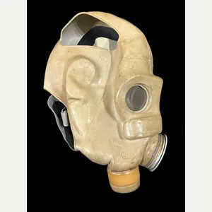 SOVIET PMG-1 GAS MASK