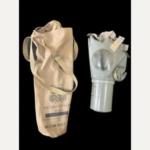 WW2 U.S. M1A2-1-1 NON COMBATANT GASMASK SET