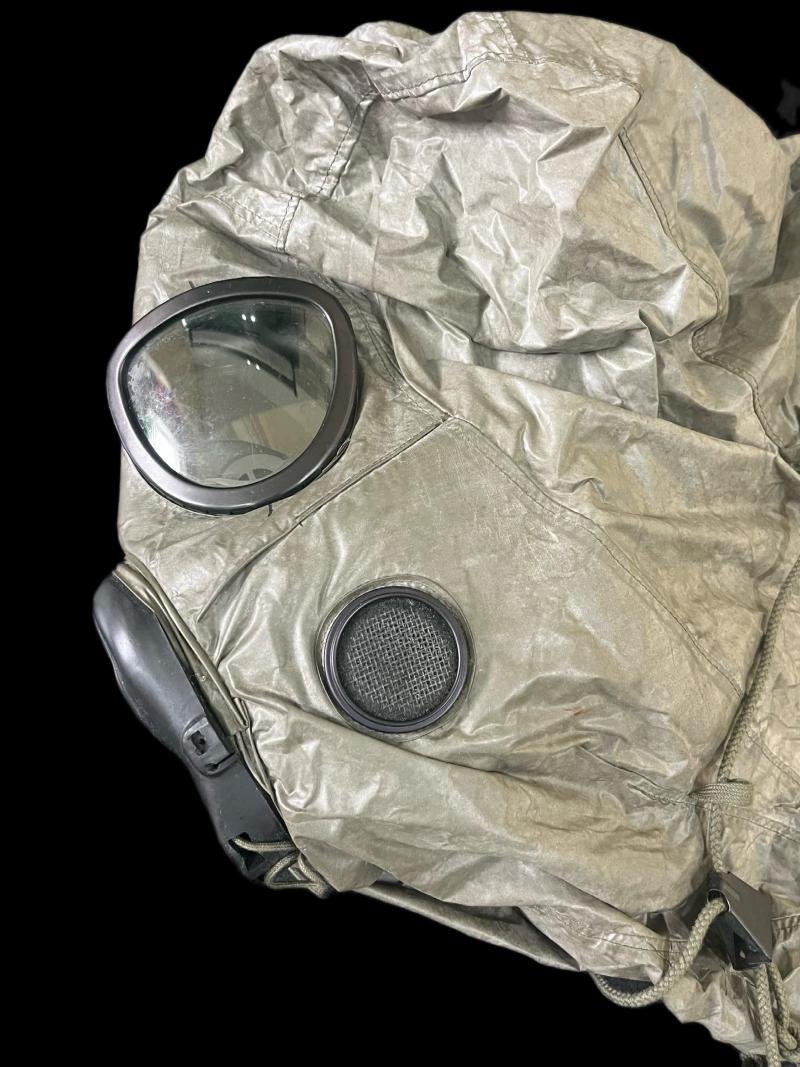 U.S. M17 GAS MASK — image 2