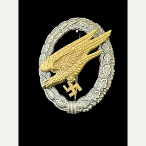 WW2 GERMAN FALLSCHIRMJAGER BADGE (G.H. OSANG DRESDEN)