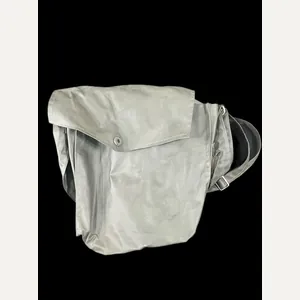 EAST GERMAN NVA GAS MASK BAG